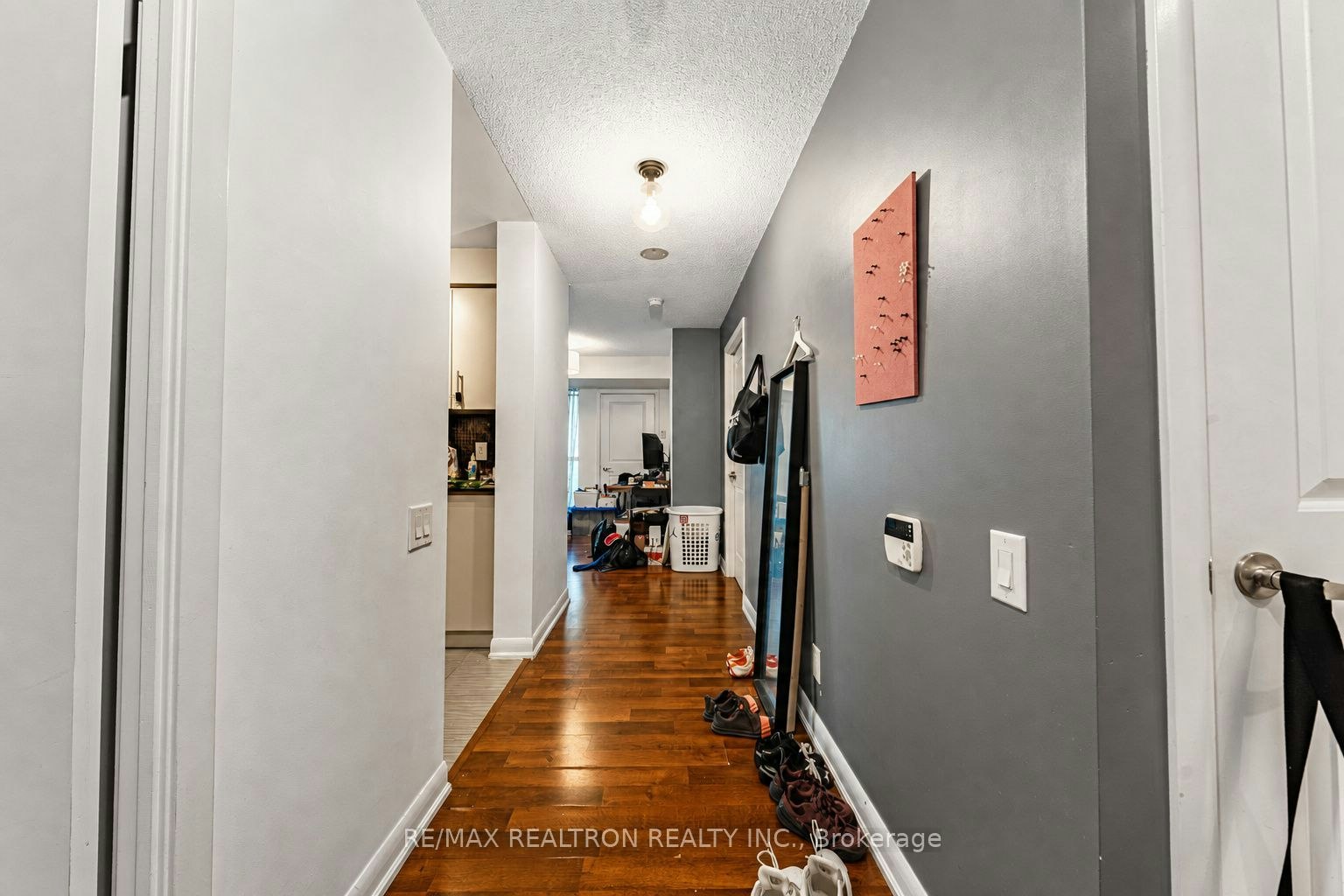 807-17 Anndale Drive, Toronto, ON, M2N 2W7 - 4