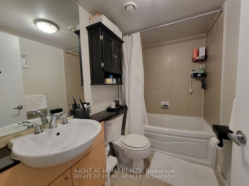 3205-361 Front Street W, Toronto, ON, M5V 3R5 - 13
