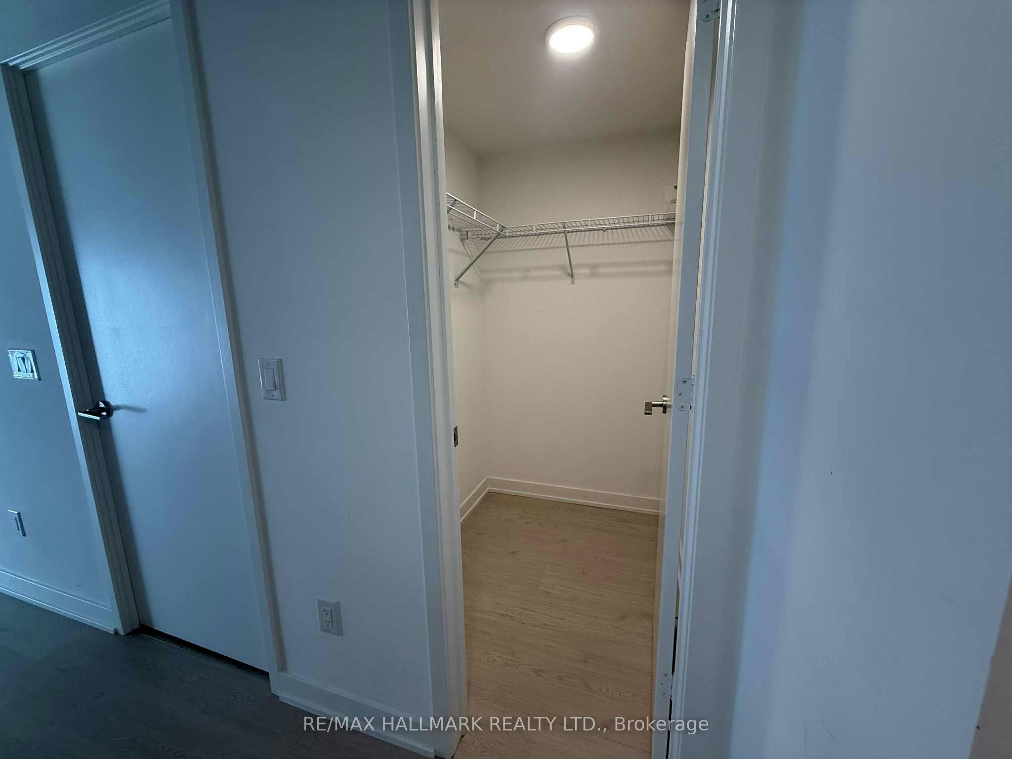 908-65 Mutual Street, Toronto, ON, M5B 0E5 - 19