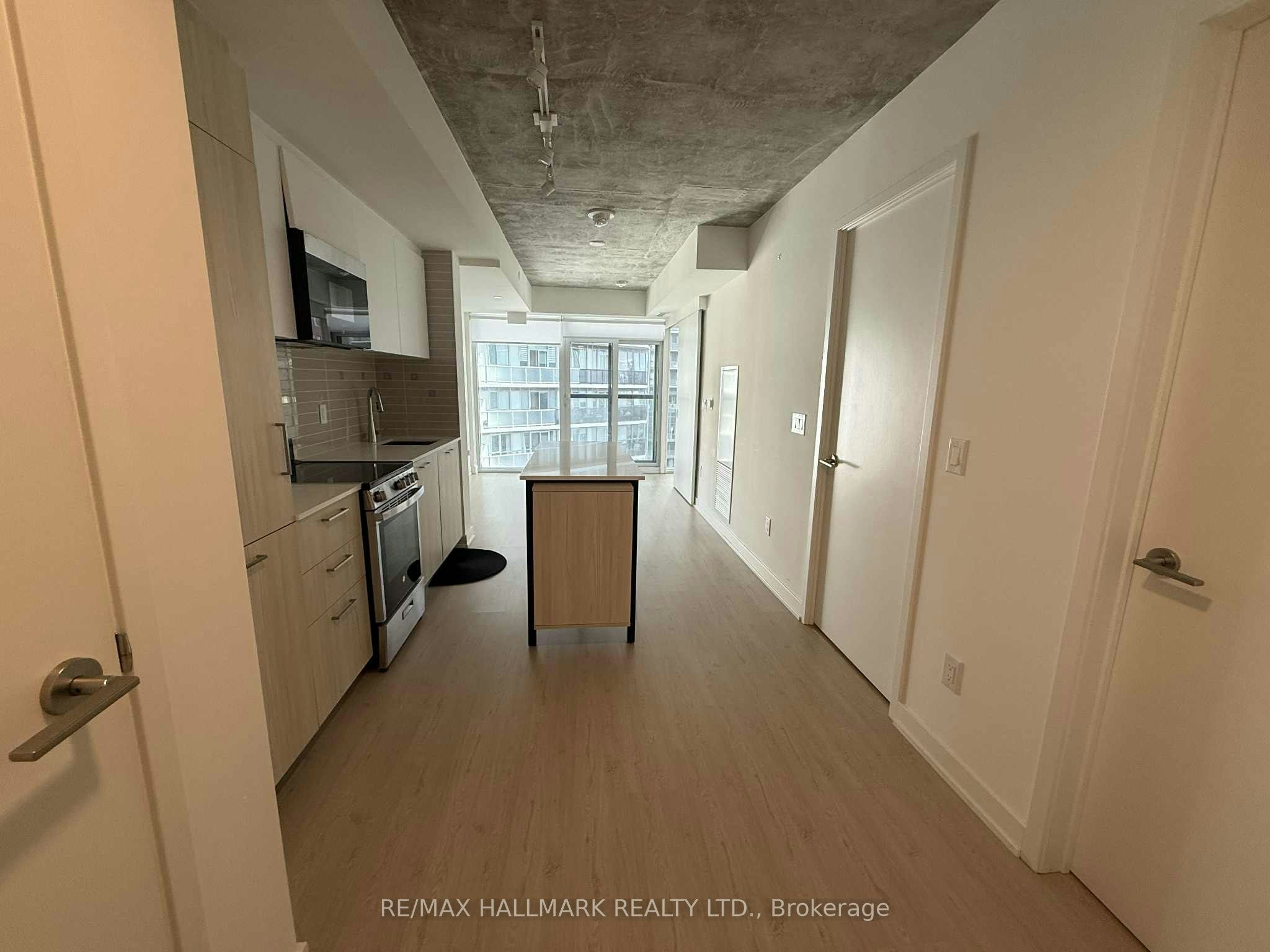 908-65 Mutual Street, Toronto, ON, M5B 0E5 - 2