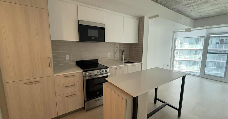 908-65 Mutual Street, Toronto, ON, M5B 0E5 - 4