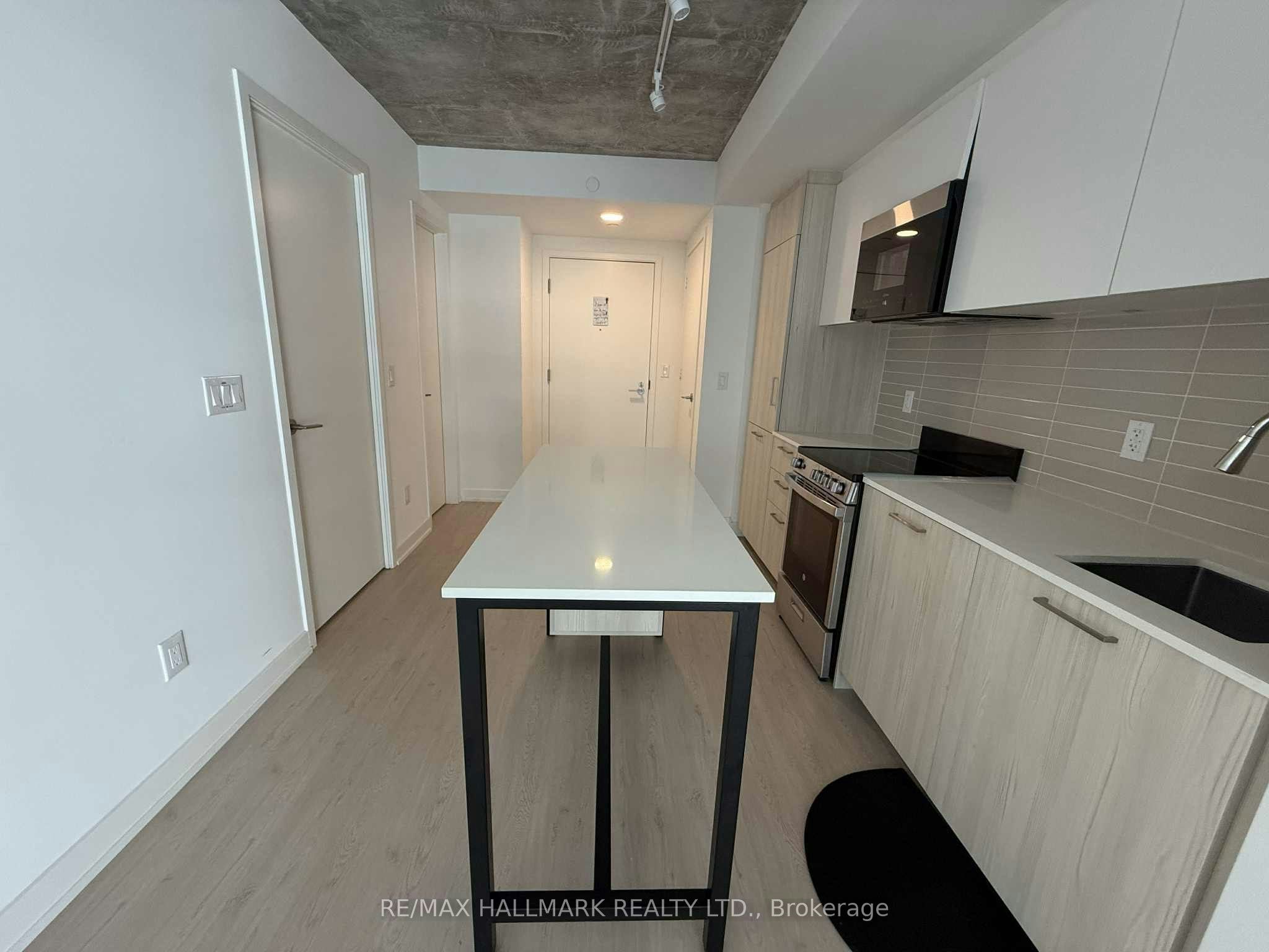 908-65 Mutual Street, Toronto, ON, M5B 0E5 - 7