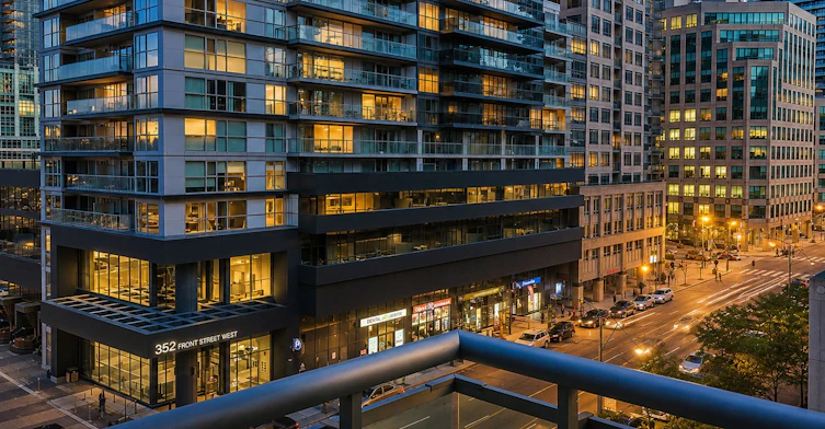 705-381 Front Street W, Toronto, ON, M5V 3R8 - 12