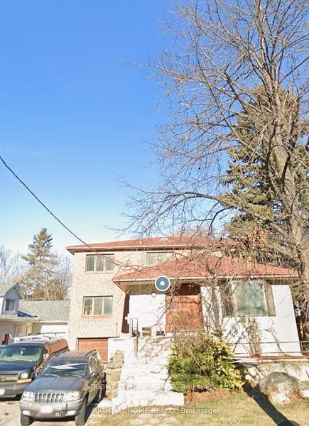16 Connaught Avenue, Toronto, ON, M2M 1G6