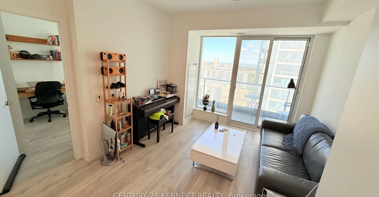 S2110-8 Olympic Garden Drive, Toronto, ON, M2M 0B9 - 5