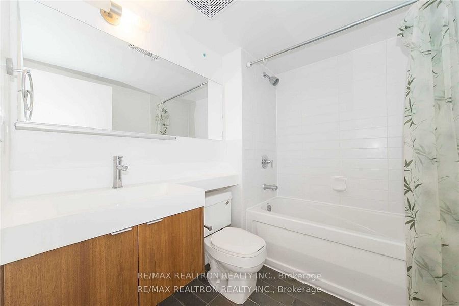 1508-25 Telegram Mews, Toronto, ON, M5V 3Z1 - 9