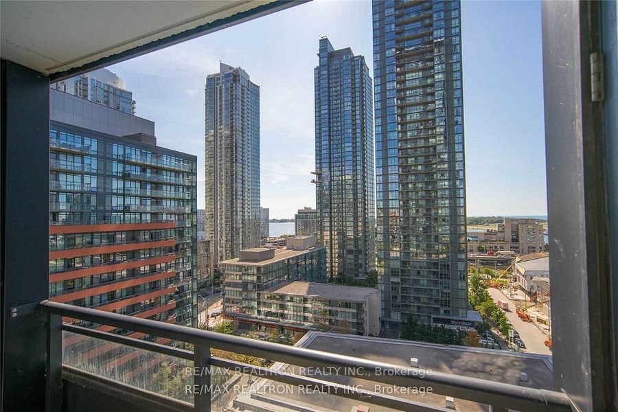 1508-25 Telegram Mews, Toronto, ON, M5V 3Z1 - 10