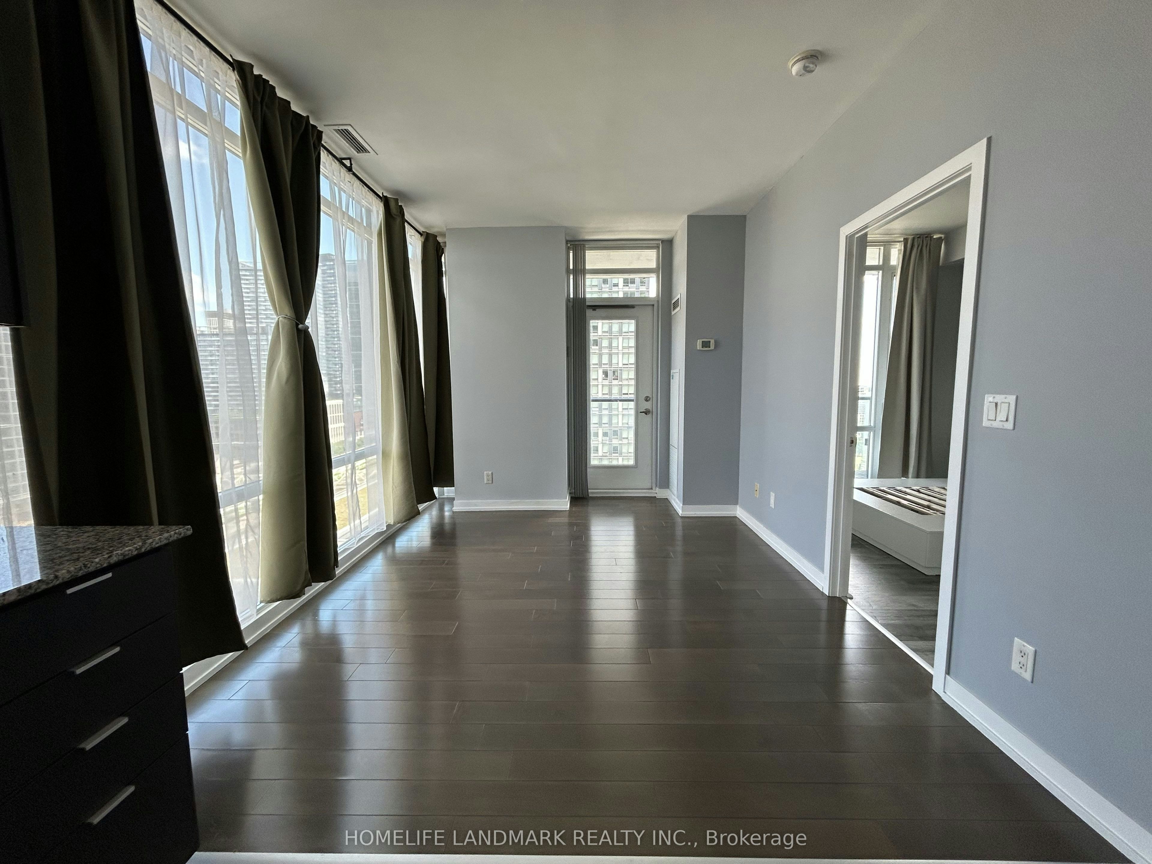 1604-170 Fort York Boulevard, Toronto, ON, M5V 0E6 - 11