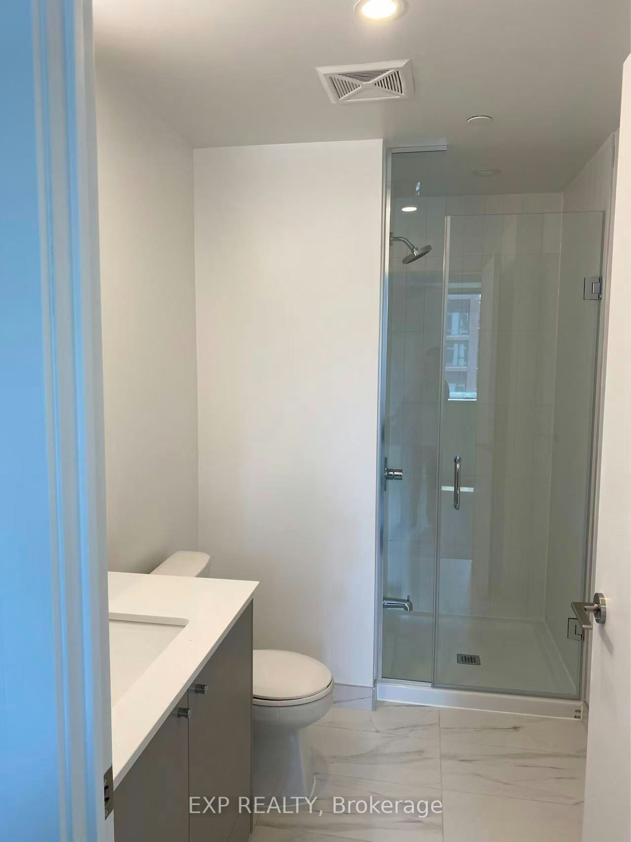 431-30 Dreamers Way, Toronto, ON, M5A 0Y7 - 3