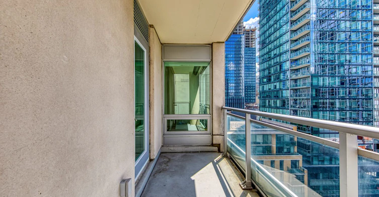 1108-8 Scollard Street, Toronto, ON, M5R 1M2 - 21