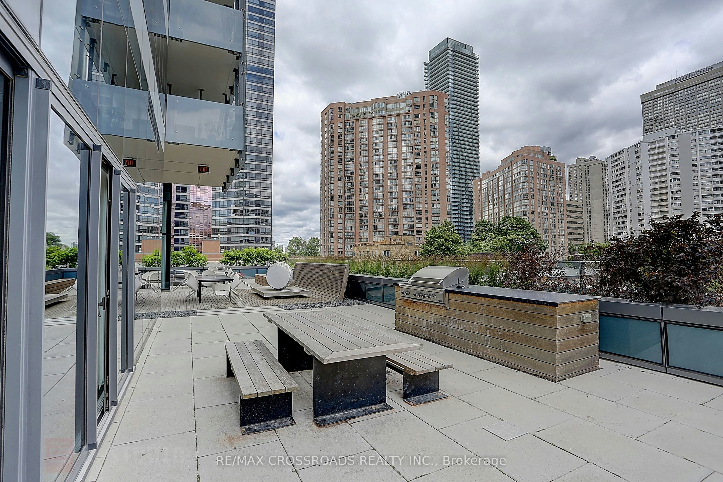 1604-5 St Joseph Street, Toronto, ON, M4Y 1Z3 - 10