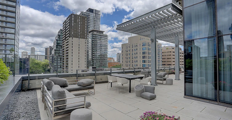 1604-5 St Joseph Street, Toronto, ON, M4Y 1Z3 - 11