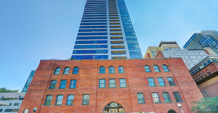 1604-5 St Joseph Street, Toronto, ON, M4Y 1Z3