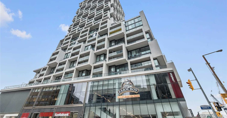 920-8 Hillsdale Avenue, Toronto, ON, M4S 1T5