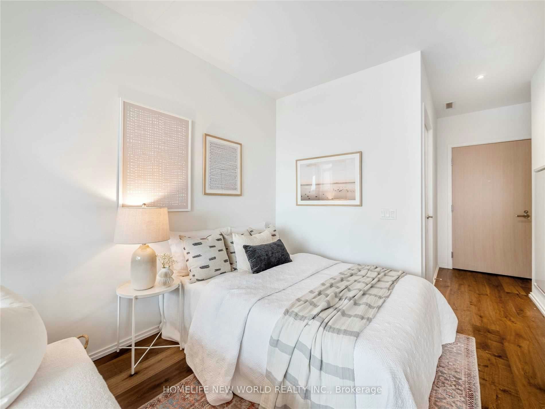 920-8 Hillsdale Avenue, Toronto, ON, M4S 1T5 - 5