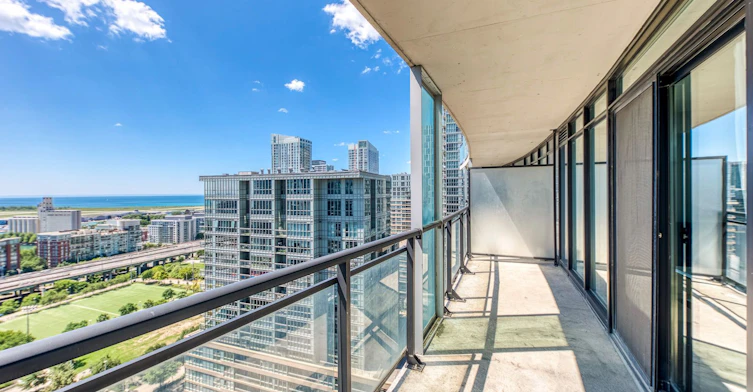 2510-25 Capreol Court, Toronto, ON, M5V 3Z4 - 31