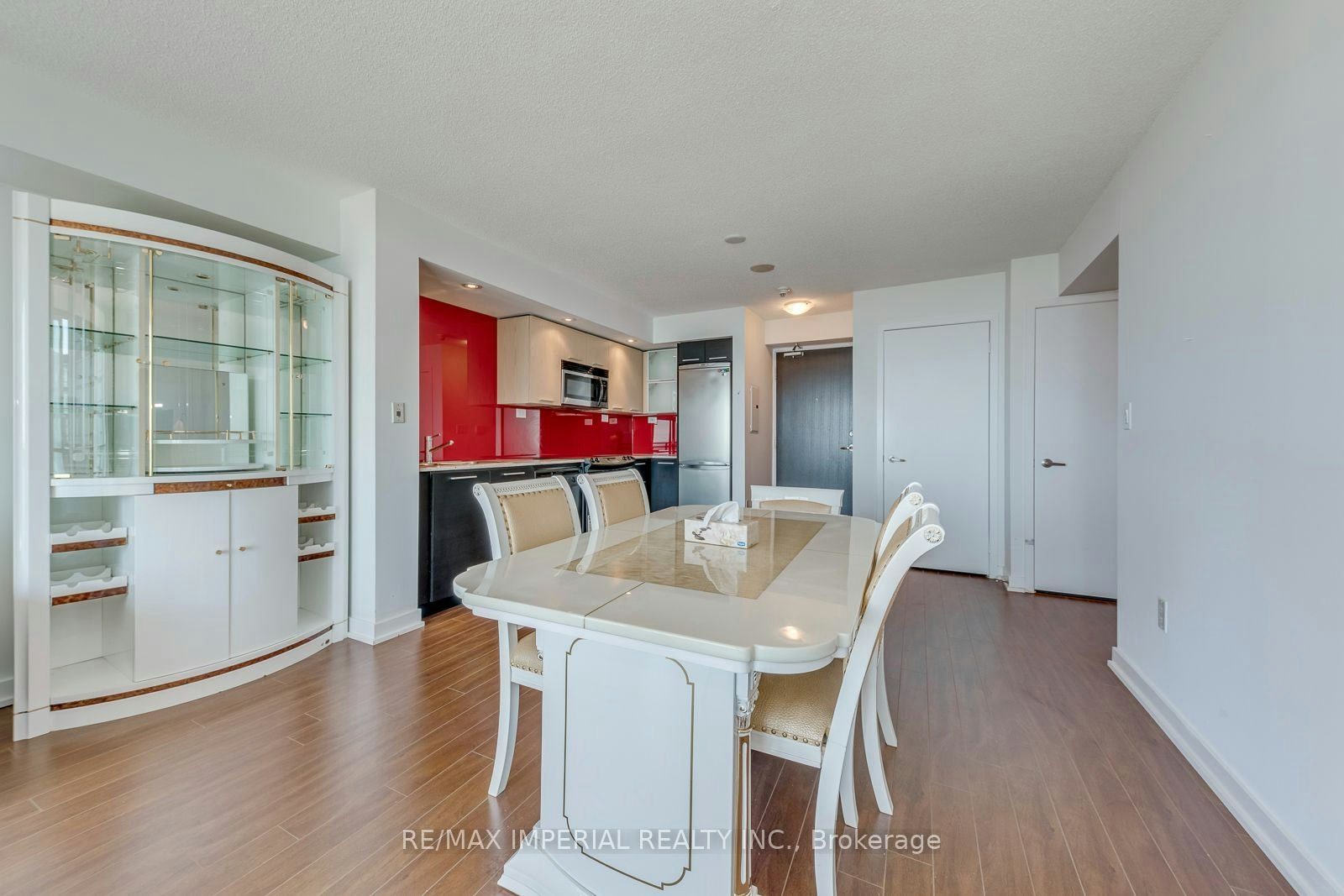 2510-25 Capreol Court, Toronto, ON, M5V 3Z4 - 13