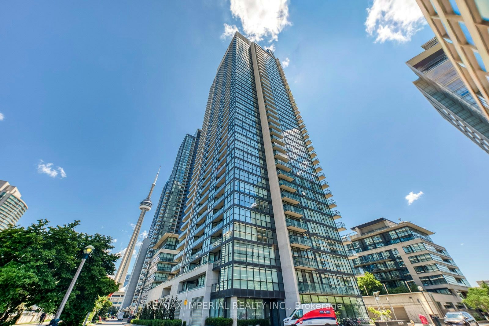 2510-25 Capreol Court, Toronto, ON, M5V 3Z4 - 2