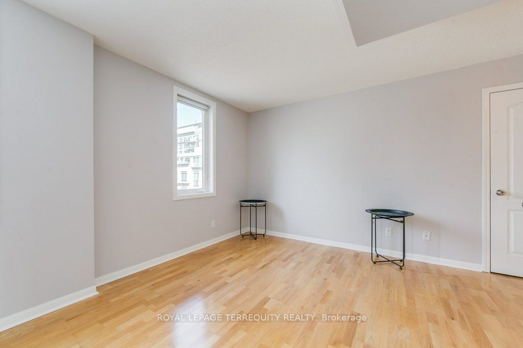 A-11 Crawford Street, Toronto, ON, M6K 3M3 - 16