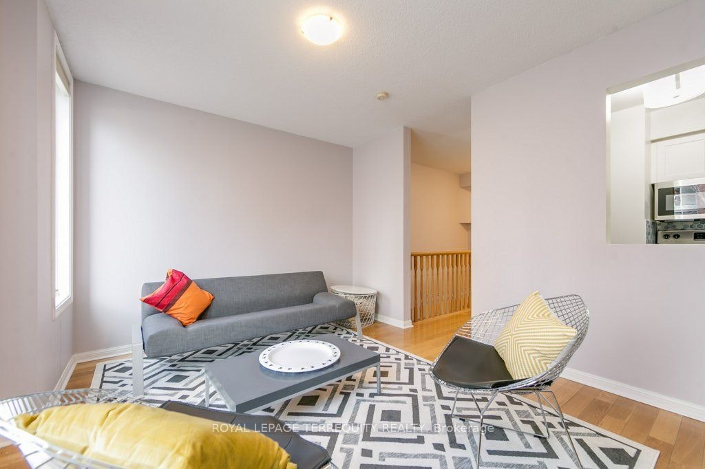 A-11 Crawford Street, Toronto, ON, M6K 3M3 - 6