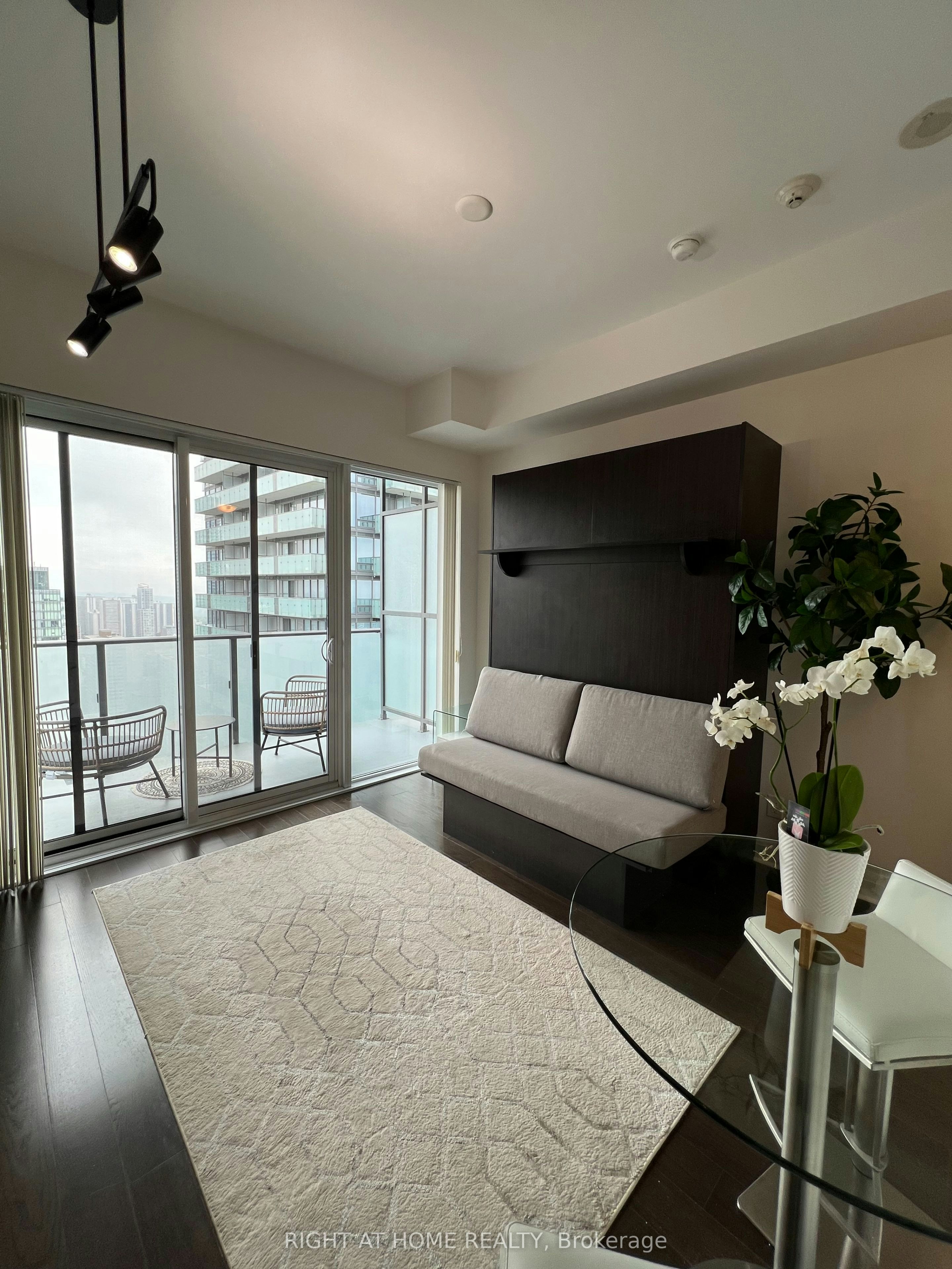 #3708-65 St Mary Street, Toronto, ON, M5S 0A6 - 6