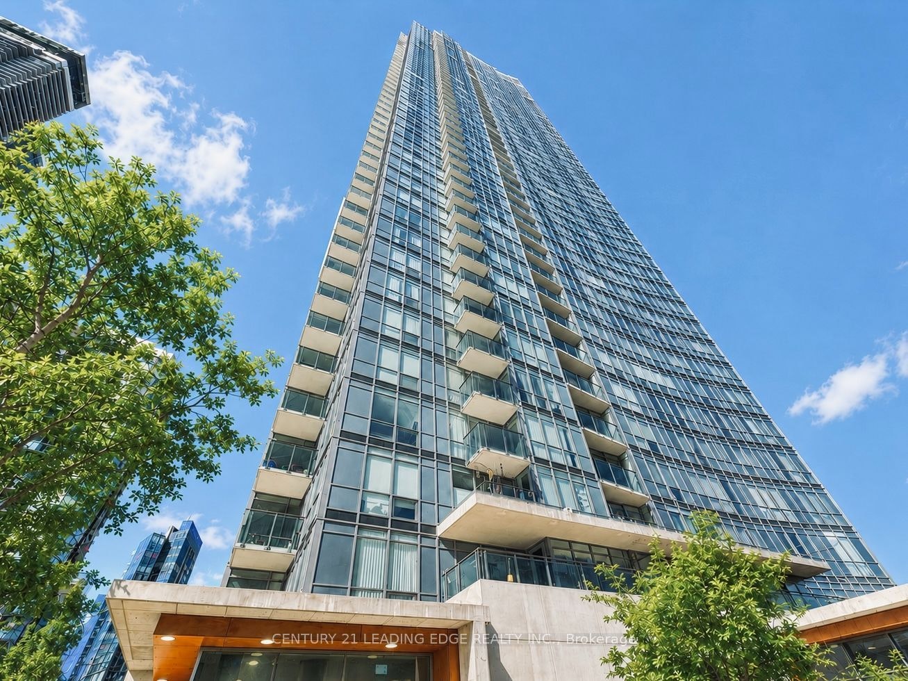 1501-11 Brunel Court, Toronto, ON, M5V 3Y3