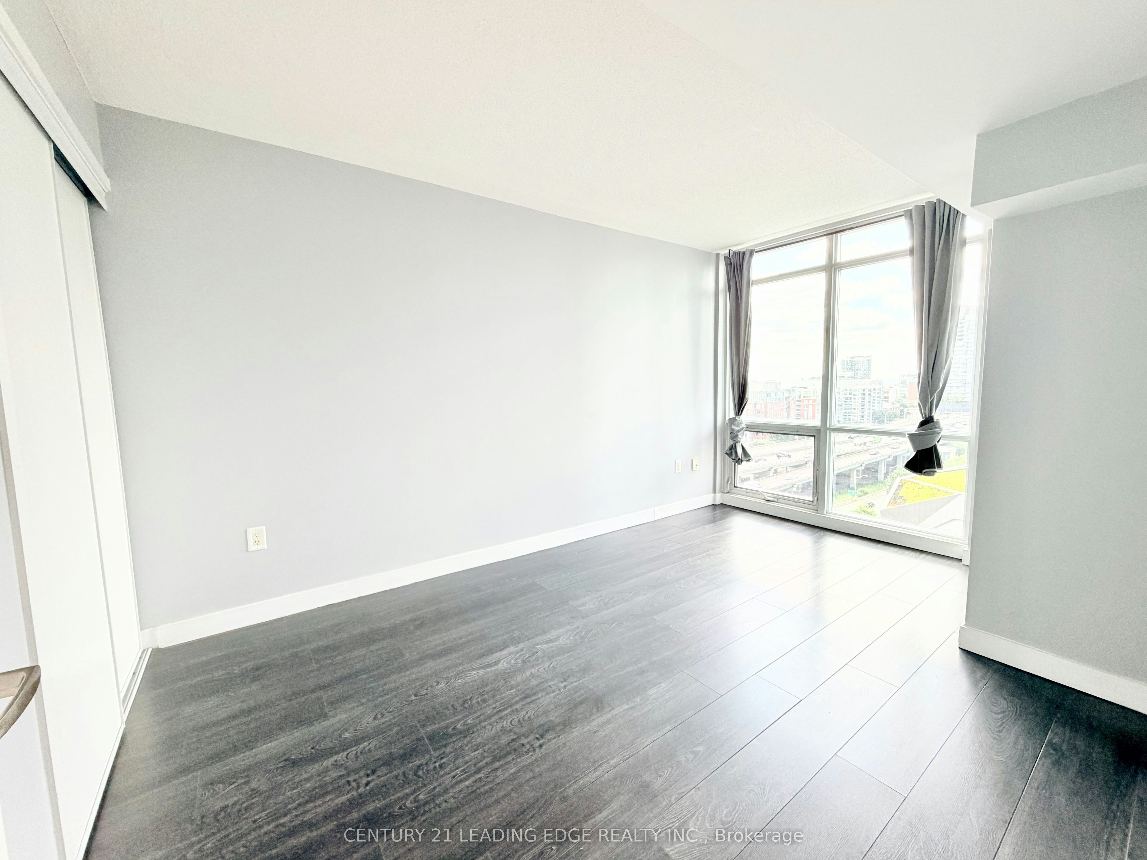 1501-11 Brunel Court, Toronto, ON, M5V 3Y3 - 20