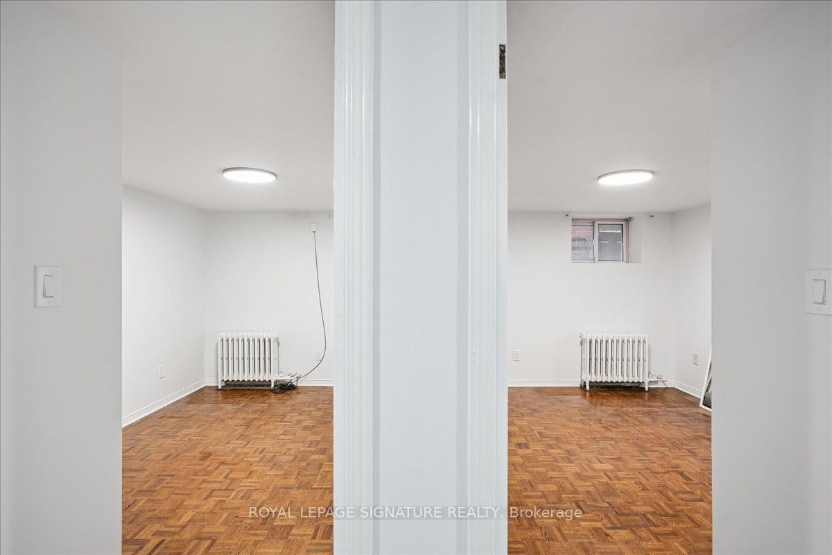 Lower-12 Castle View Avenue, Toronto, ON, M5R 1Y9 - 13