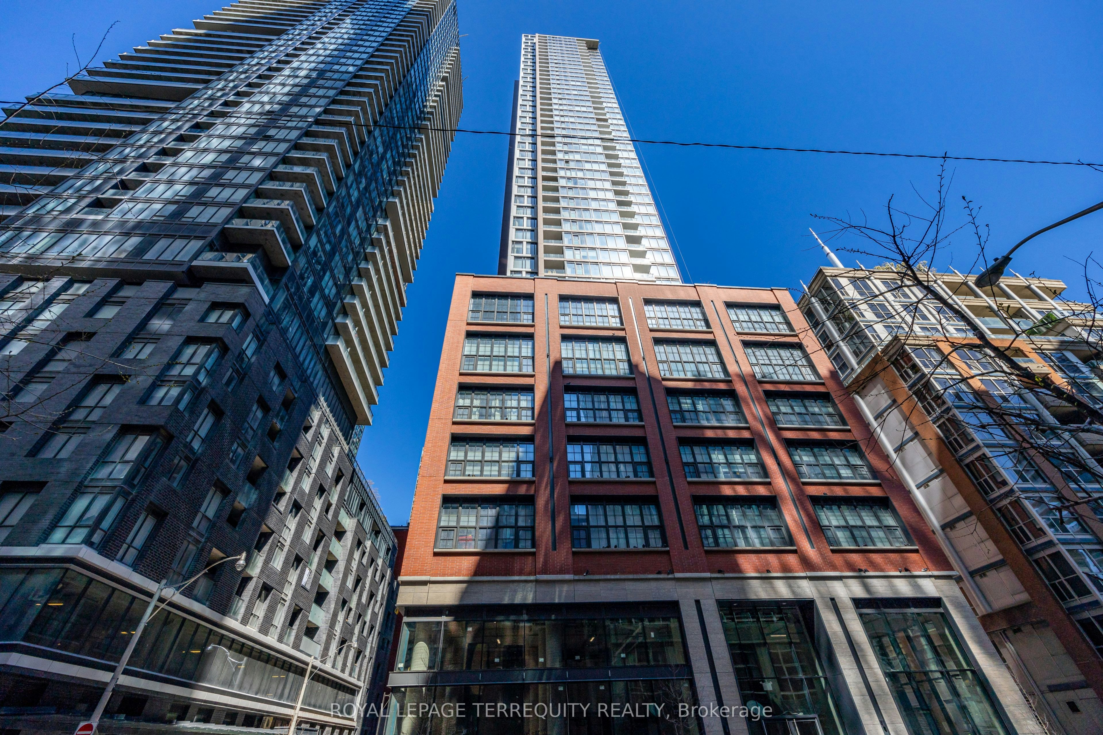 4006-55 Mercer Street, Toronto, ON, M5V 1H3