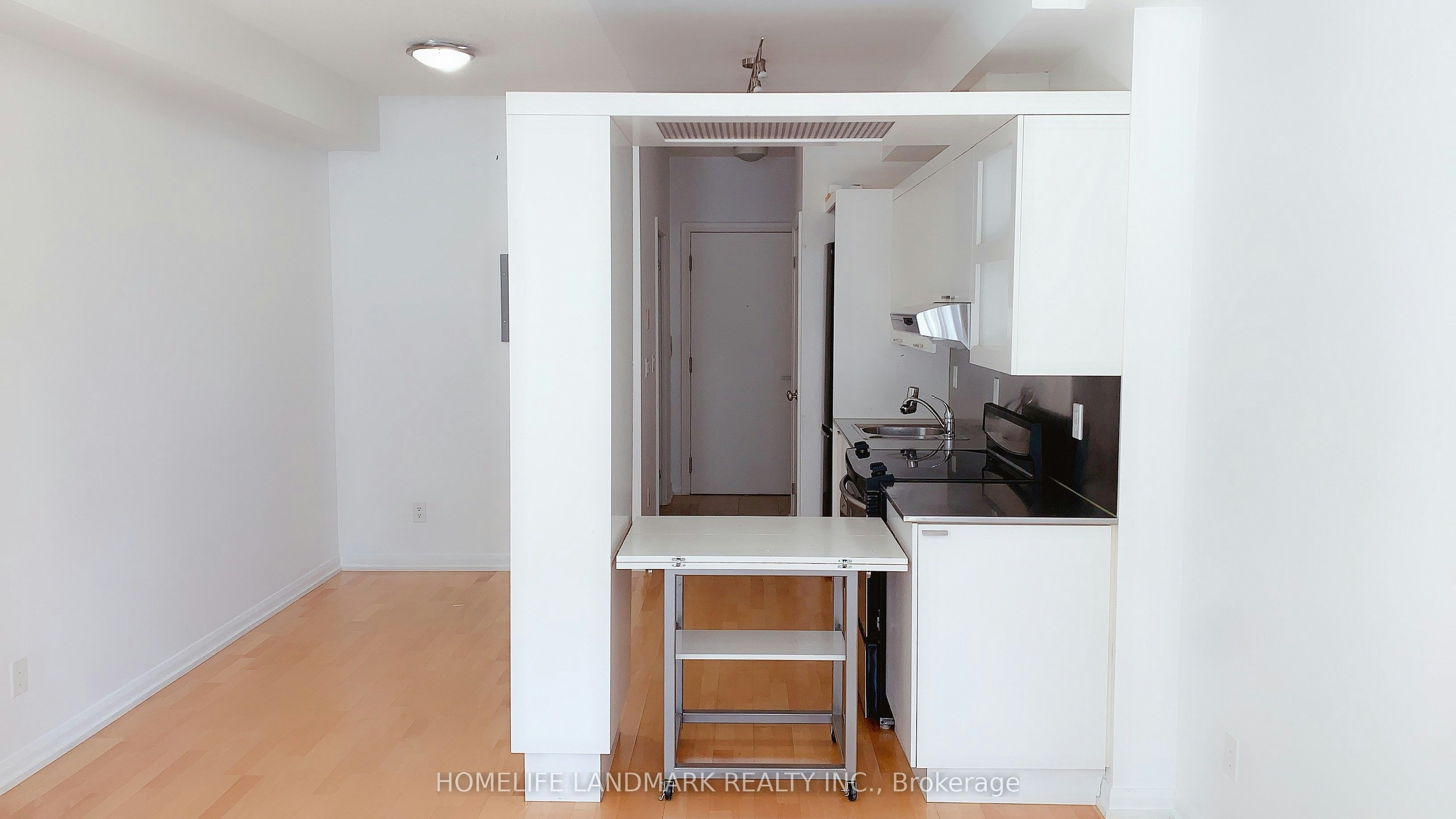 1535-111 Elizabeth Street, Toronto, ON, M5G 1P7 - 6