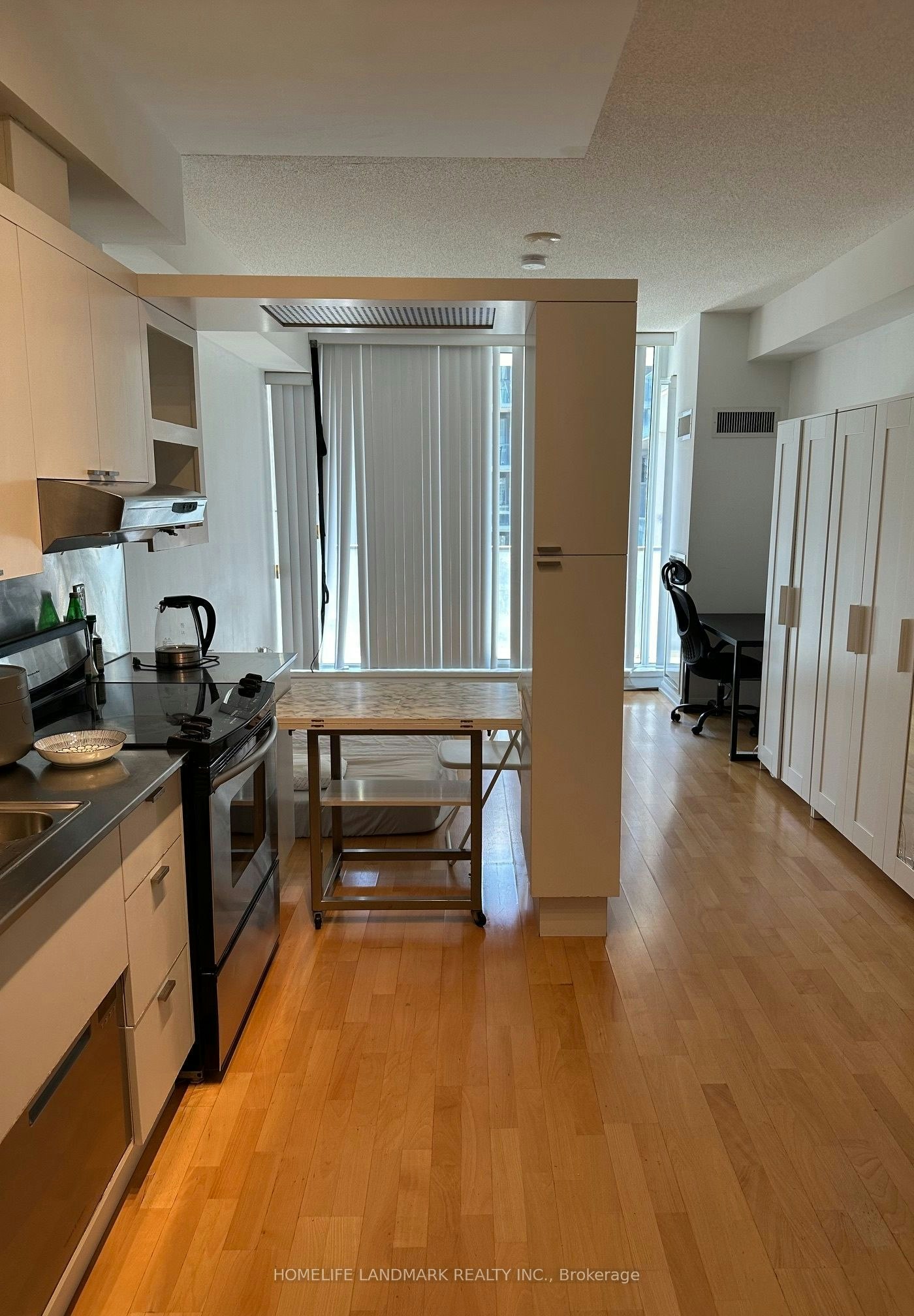 1535-111 Elizabeth Street, Toronto, ON, M5G 1P7 - 7