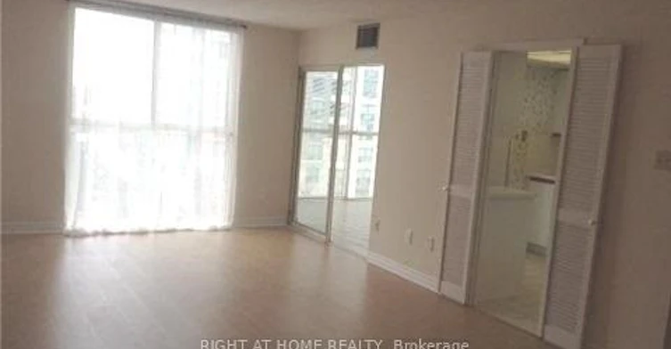 404-5460 Yonge Street, Toronto, ON, M2N 6K7 - 5