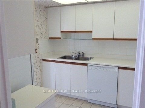 404-5460 Yonge Street, Toronto, ON, M2N 6K7 - 7