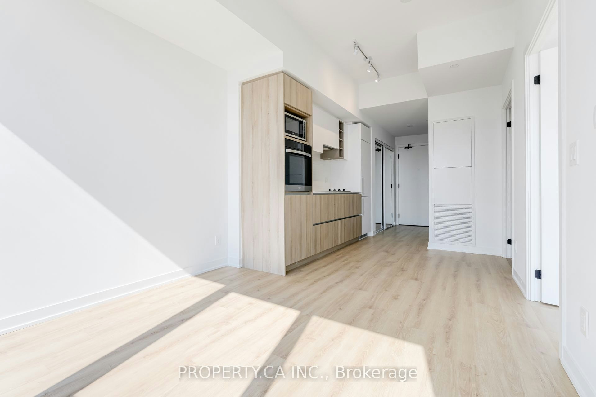 LPH16-319 Jarvis Street, Toronto, ON, M5B 0C8 - 3