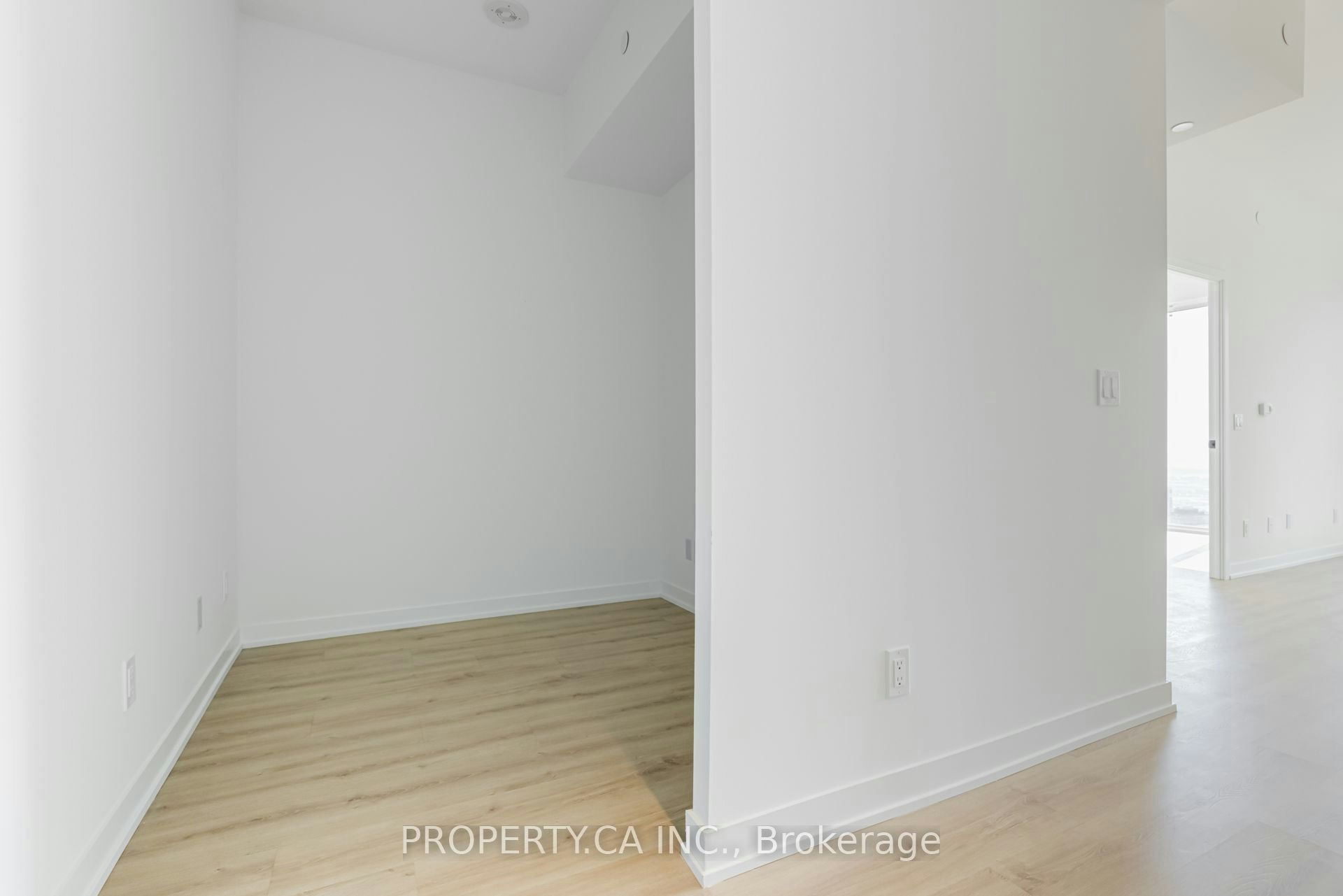 LPH16-319 Jarvis Street, Toronto, ON, M5B 0C8 - 16