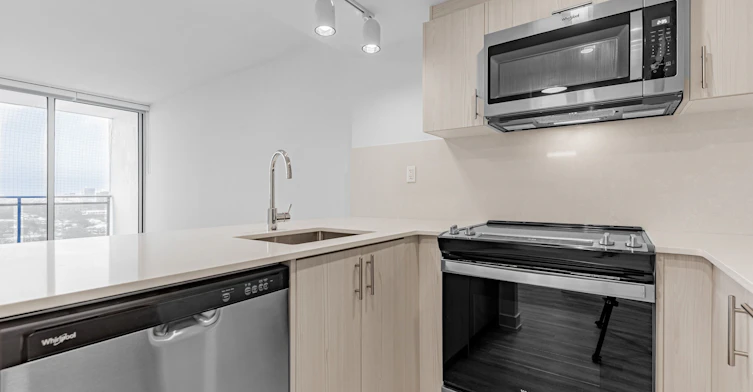 312-191 Sherbourne Street, Toronto, ON, M5A 3X1