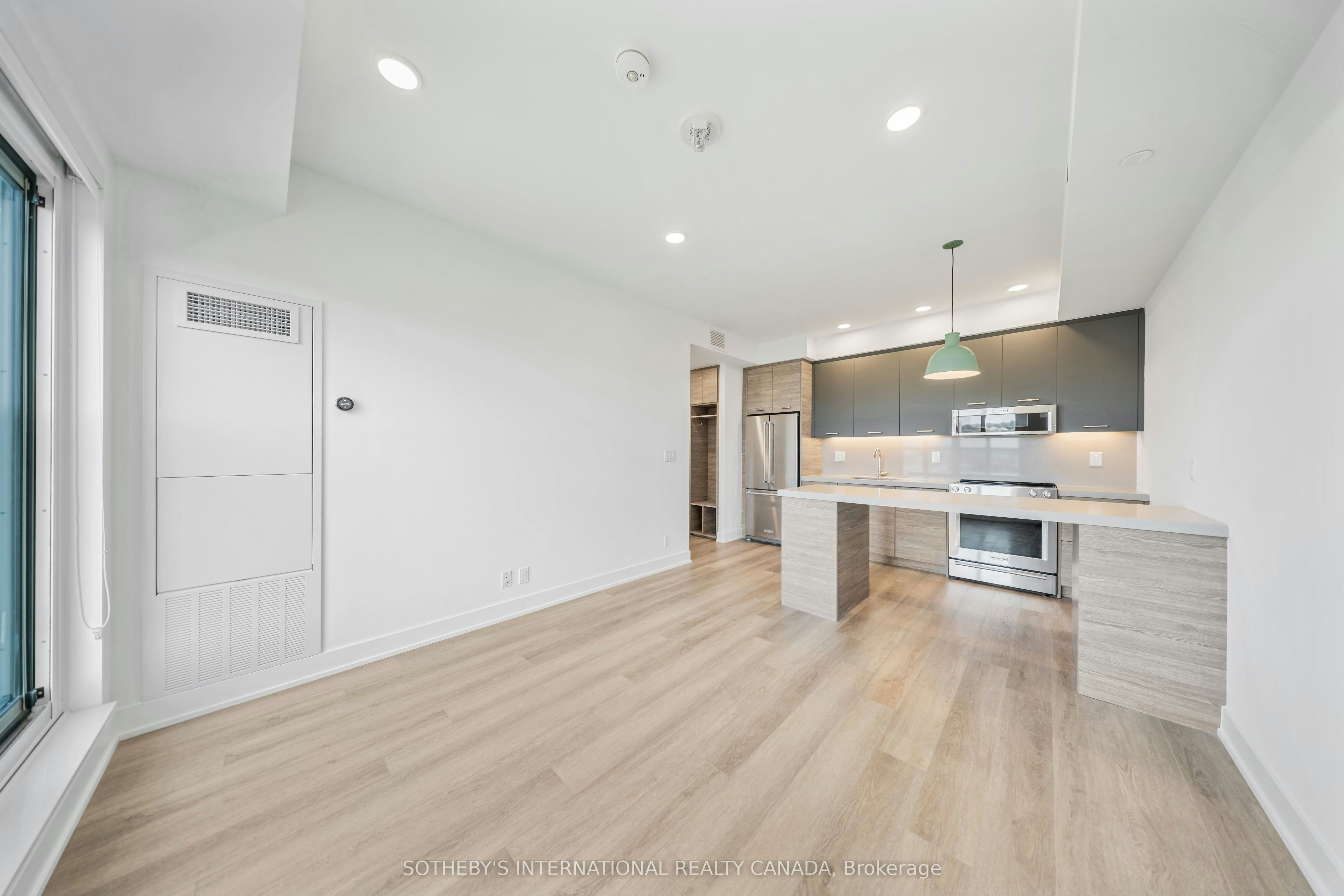 1601-484 Spadina Avenue, Toronto, ON, M5S 0E4 - 6