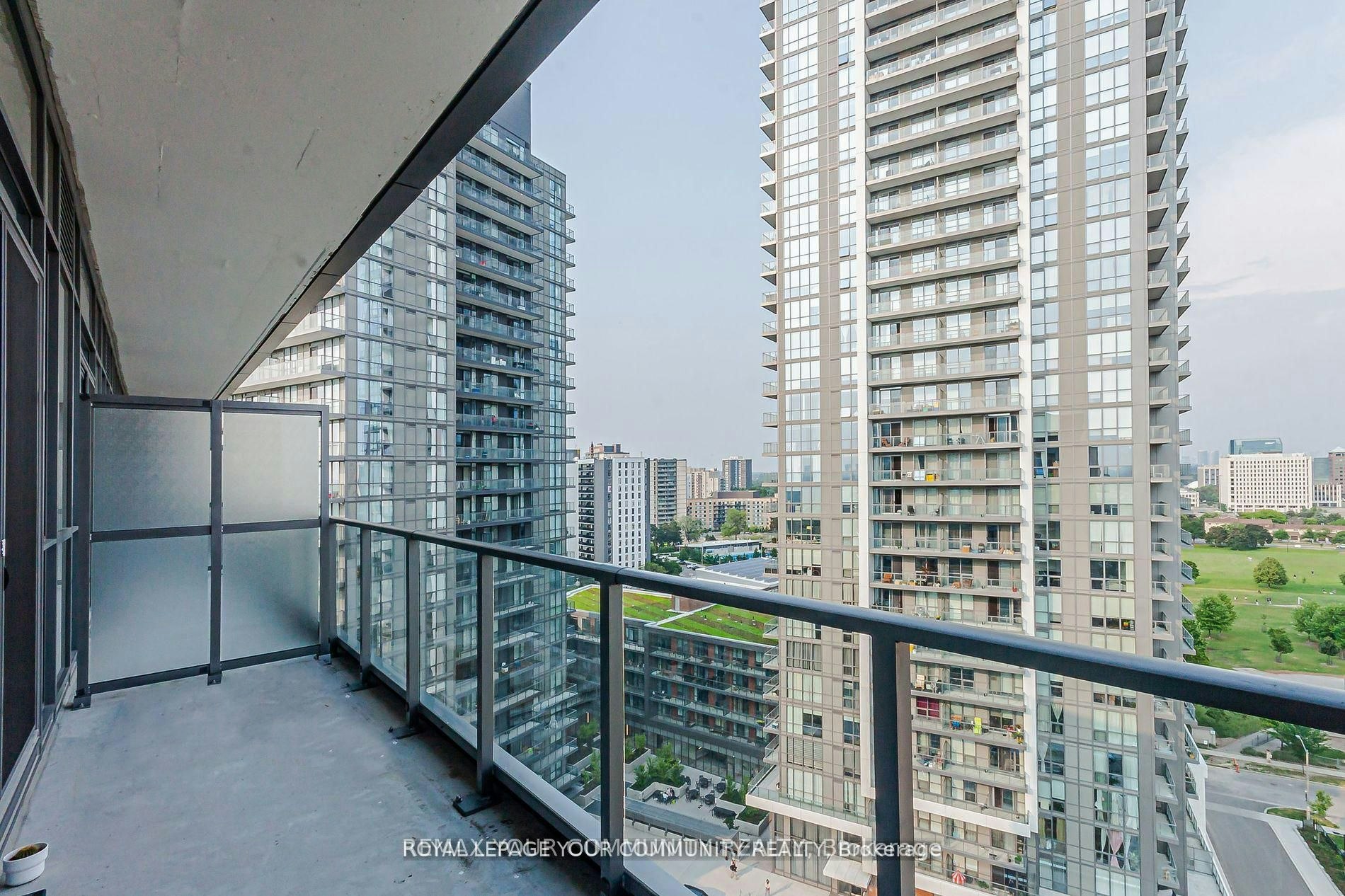 1302-36 Forest Manor Road, Toronto, ON, M2J 1M1 - 18
