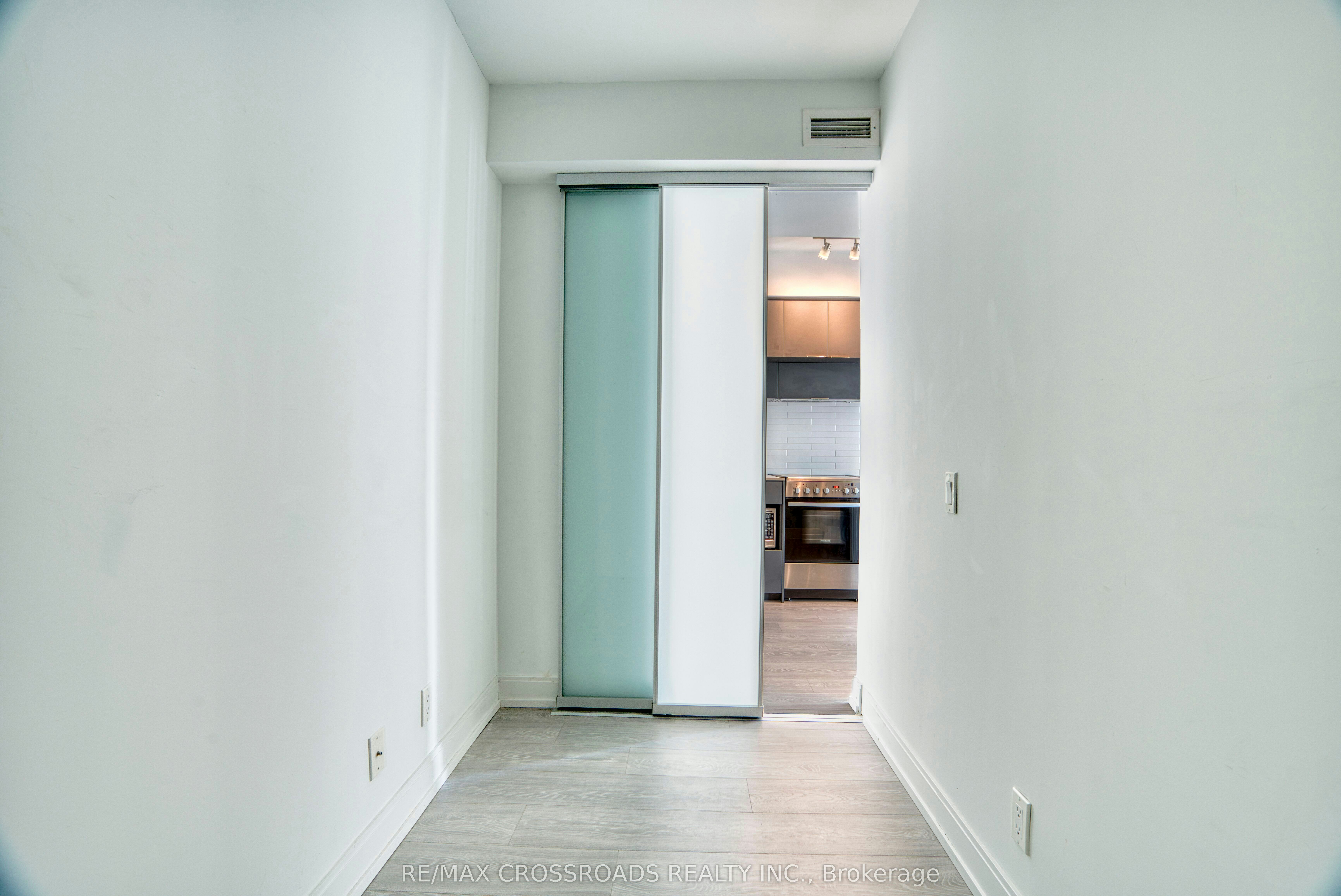 1815-181 Dundas Street E, Toronto, ON, M5A 0N5 - 15