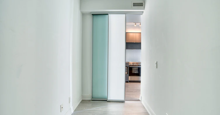 1815-181 Dundas Street E, Toronto, ON, M5A 0N5 - 15