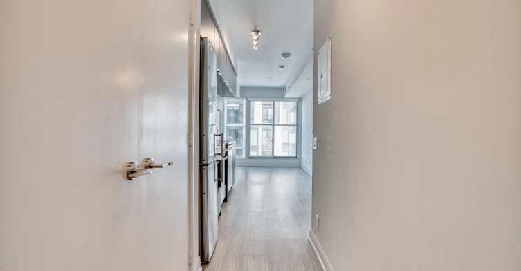 1815-181 Dundas Street E, Toronto, ON, M5A 0N5 - 11