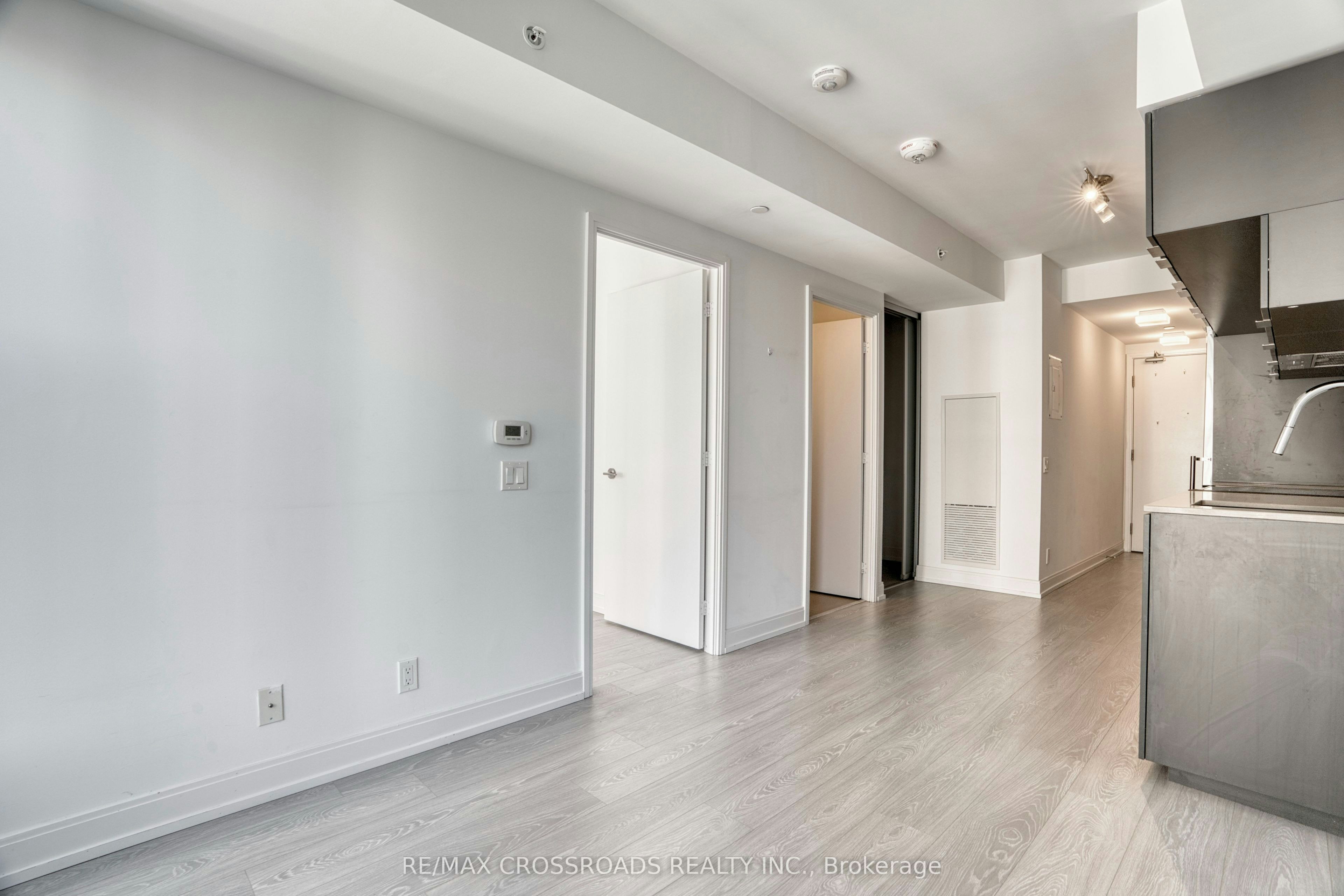 1815-181 Dundas Street E, Toronto, ON, M5A 0N5 - 12