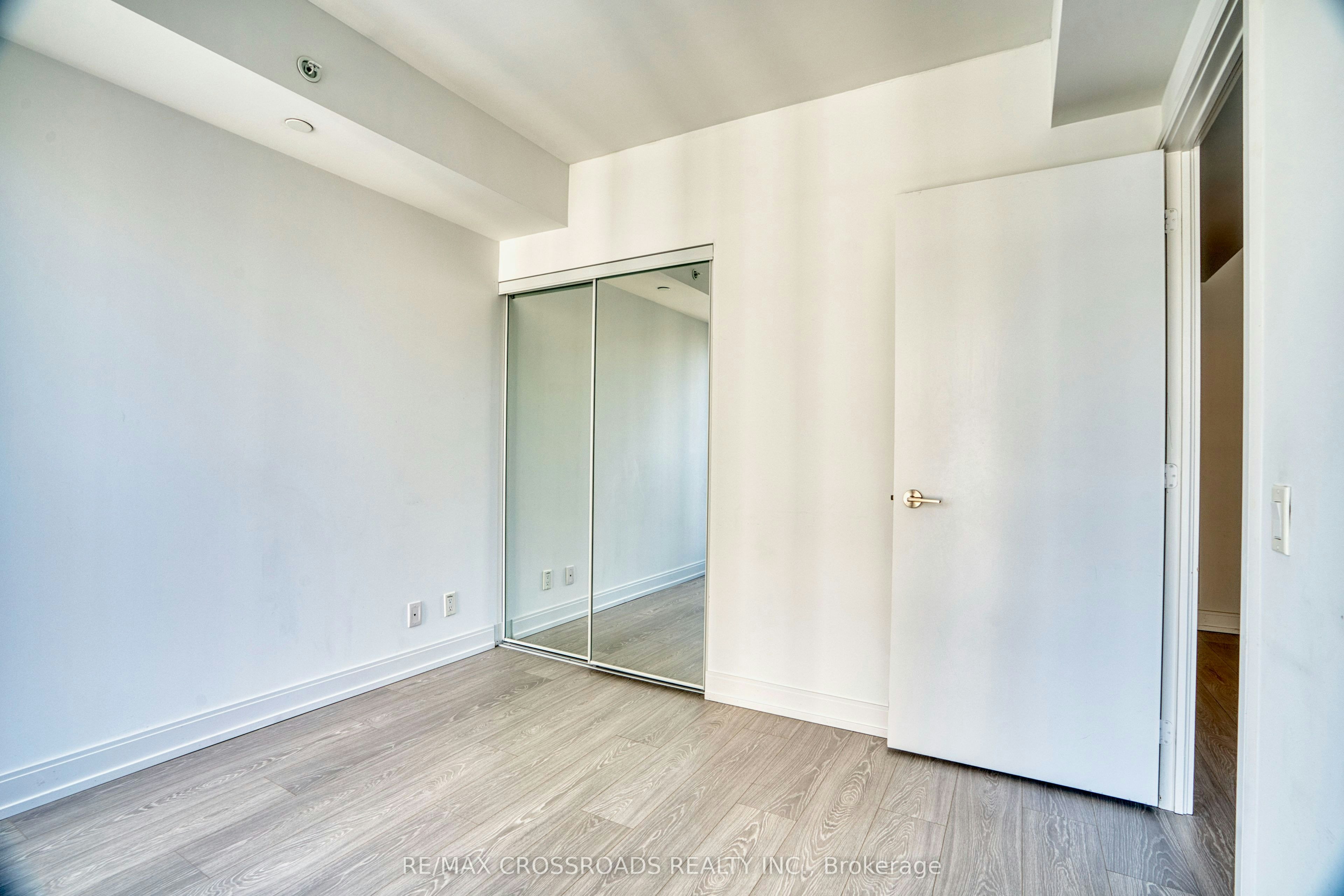 1815-181 Dundas Street E, Toronto, ON, M5A 0N5 - 7