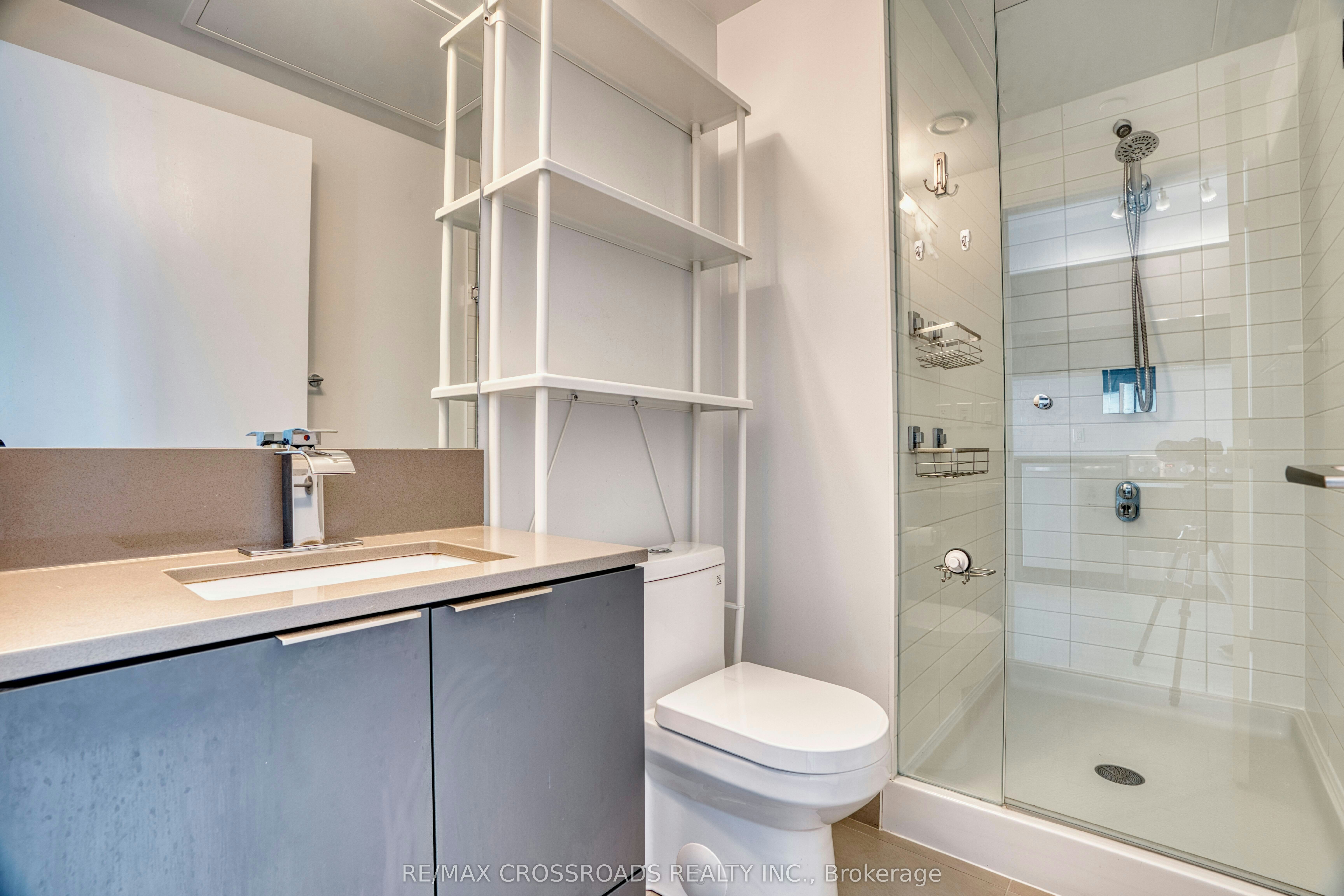 1815-181 Dundas Street E, Toronto, ON, M5A 0N5 - 16