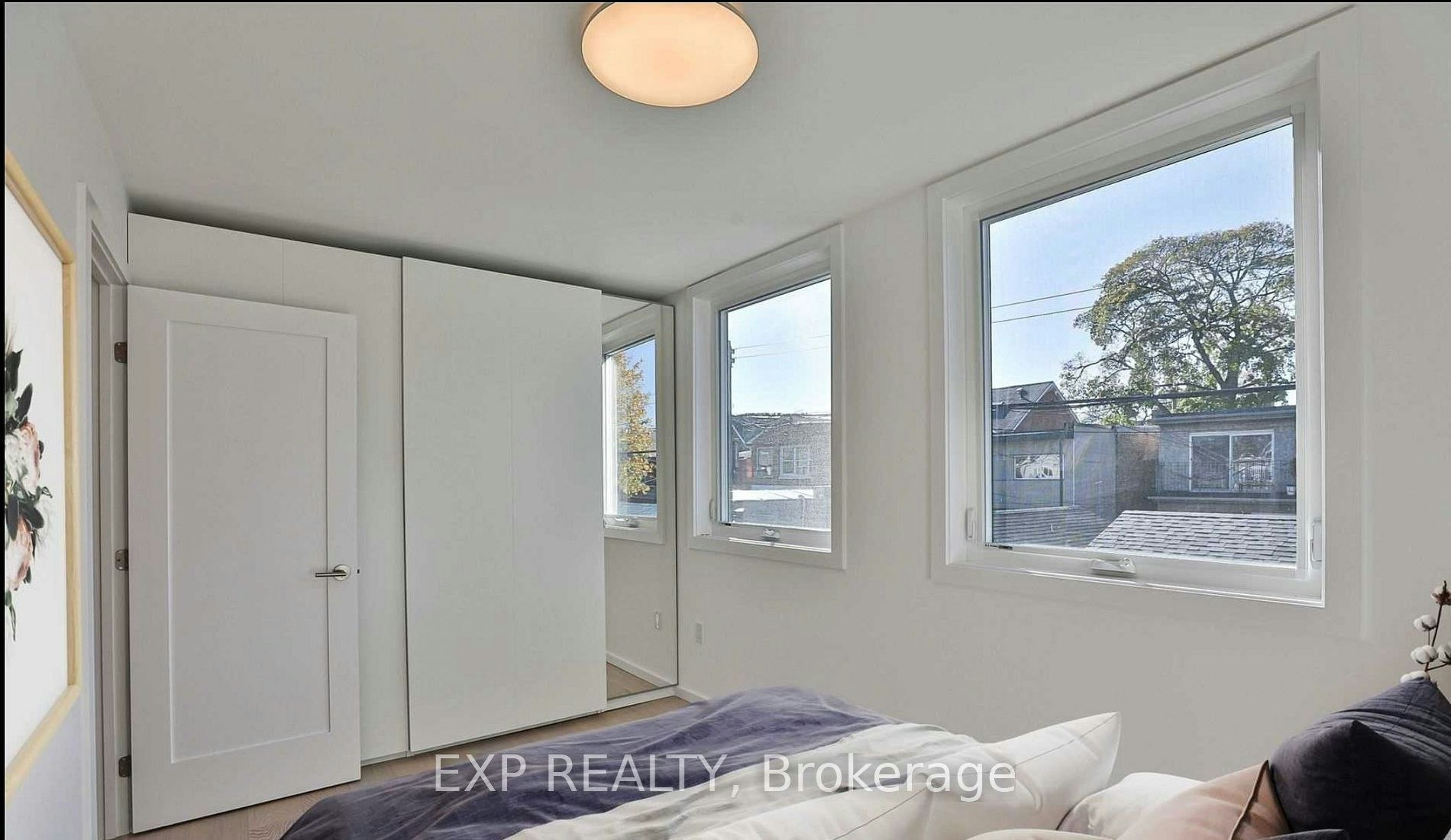 C-452 Montrose Avenue, Toronto, ON, M6G 3H1 - 13