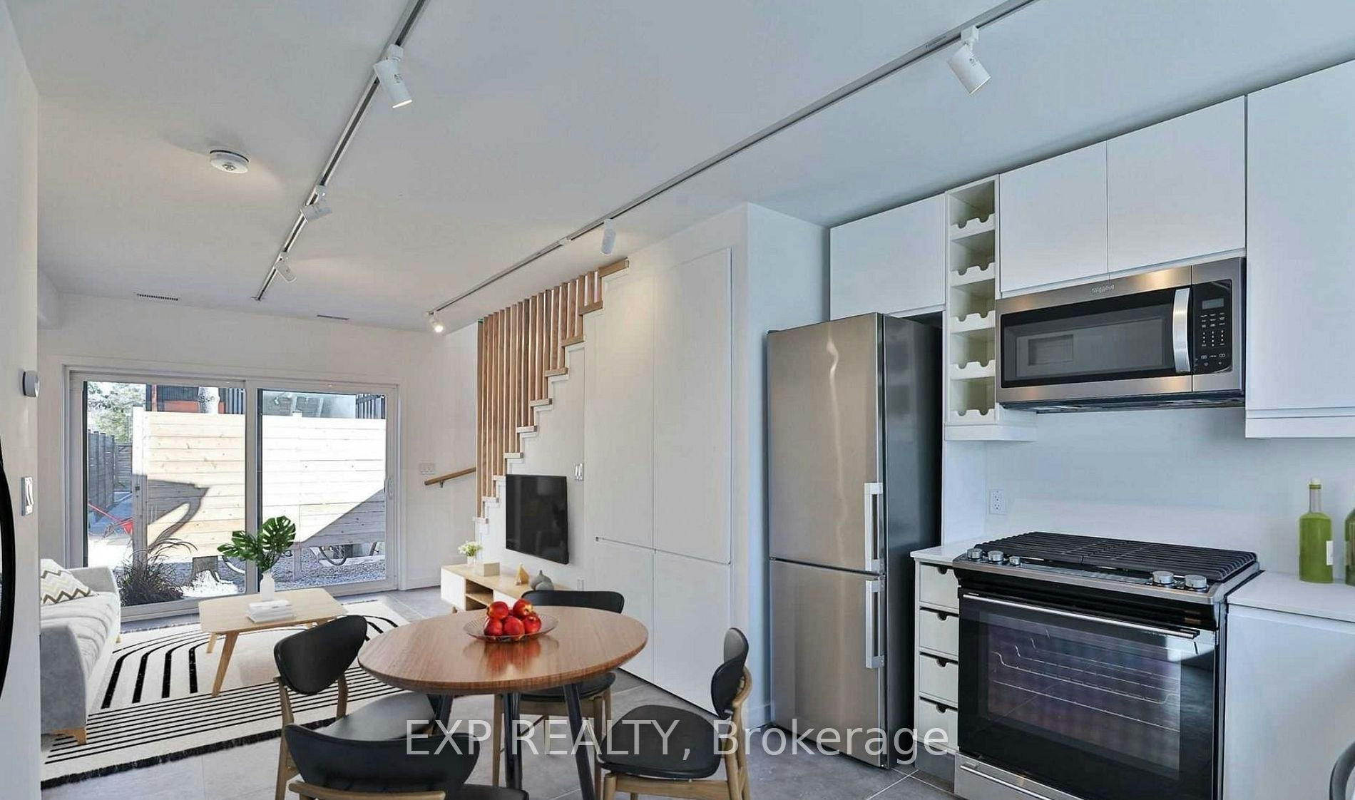 C-452 Montrose Avenue, Toronto, ON, M6G 3H1 - 10