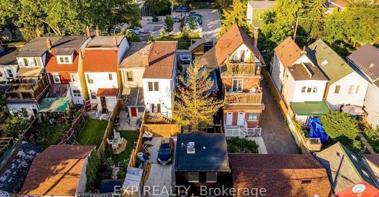 C-452 Montrose Avenue, Toronto, ON, M6G 3H1 - 21