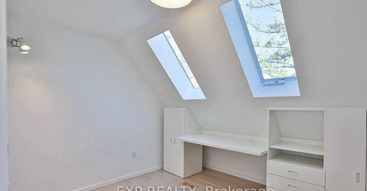 C-452 Montrose Avenue, Toronto, ON, M6G 3H1 - 16