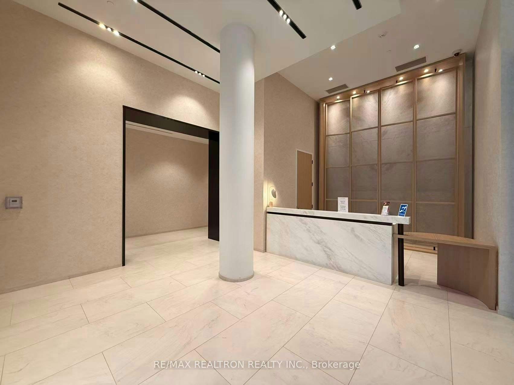 2502-10 Oak Street, Toronto, ON, M5A 0Z1 - 5