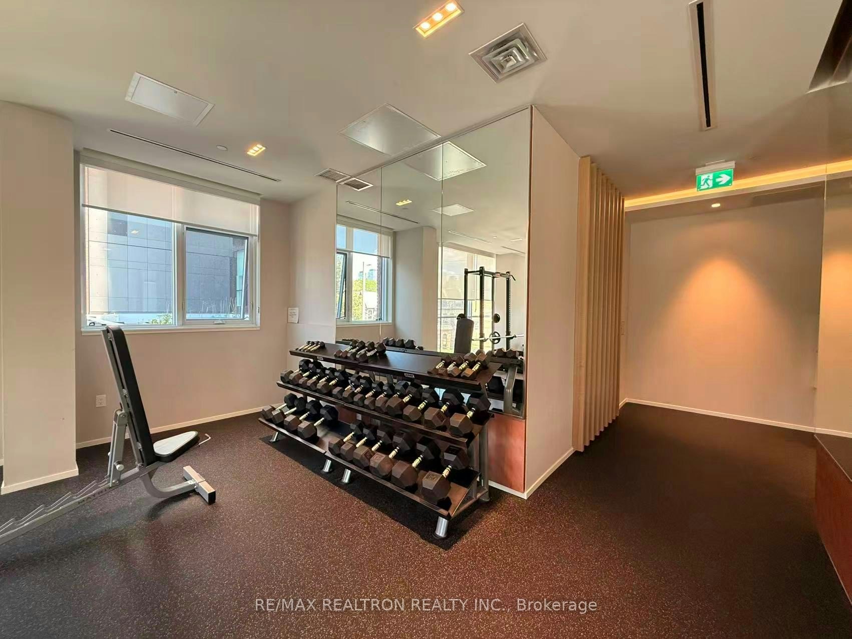 2502-10 Oak Street, Toronto, ON, M5A 0Z1 - 22